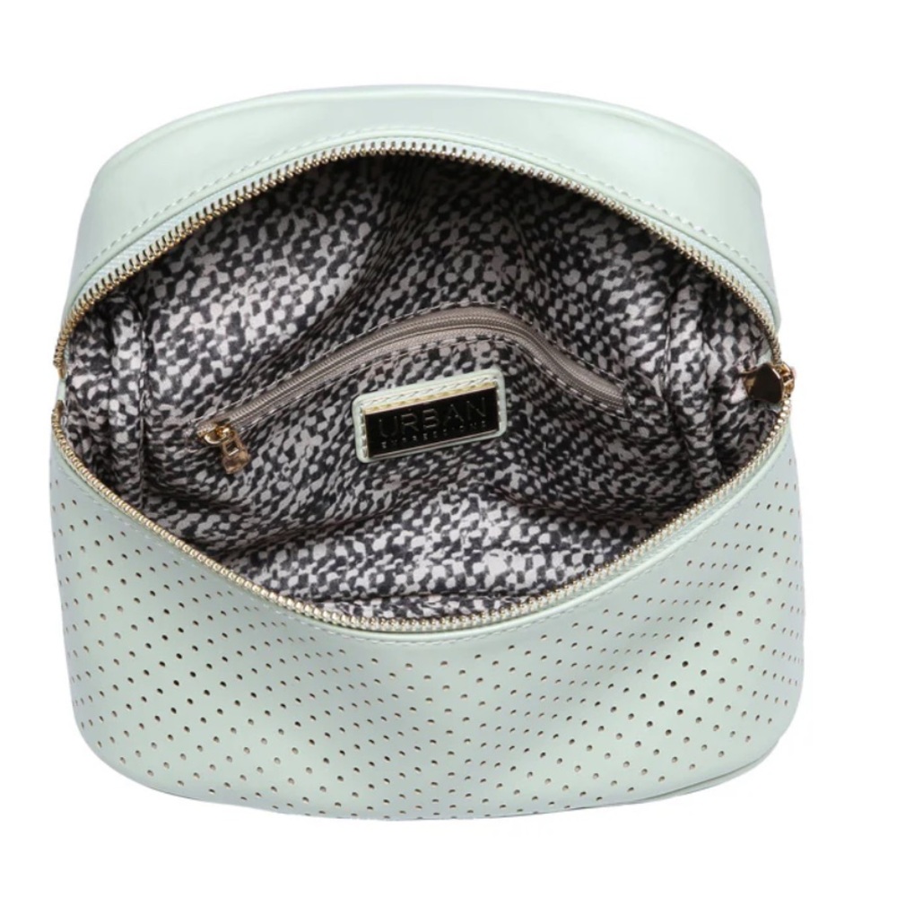 NWOT Urban Expresssions White Hawthorn Perforated Belt Bag. - Picture 2 of 10